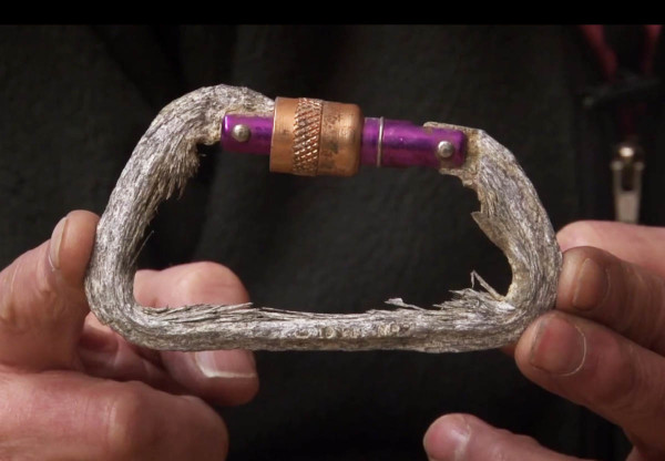 A corroded carabiner. The gate and screwlock were anodized, while the rest of the carabiner wasn't. Note how much better shape the gate and screwlock are in.